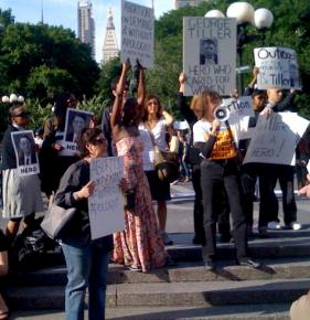 Across the country, vigils have been held to honor Dr. Tiller as a hero who stood up for women's rights