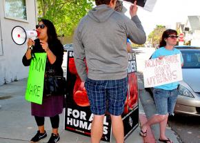 Defenders of reproductive rights block the right's message in San Diego